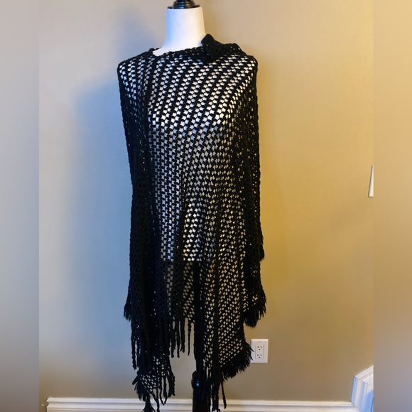 Soft Knit Black Poncho Shawl - Picture 1 of 4